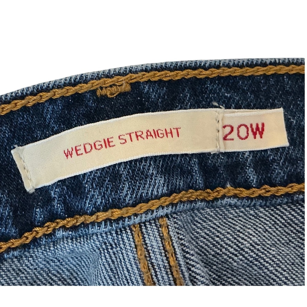Levi's Premium Wedgie Straight Jeans Women's 20W Dark Wash Denim - Picture 4 of 9